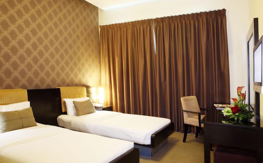Royal Ascot Hotel Apartment - Kirklees 2 Dubai Eksteriør billede